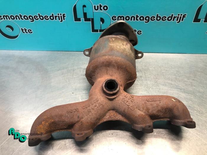 Gebruikte Katalysator Volkswagen Caddy III (2KA,2KH,2CA,2CH) 2.0 SDI Prijs € 75,00 Margeregeling aangeboden door Autodemontagebedrijf Otte