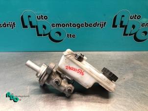 Gebruikte Hoofdremcilinder Mercedes Citan (415.6) 1.5 109 CDI Prijs € 20,00 Margeregeling aangeboden door Autodemontagebedrijf Otte