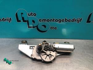 Gebruikte Motor Ruitenwisser achter Volvo V40 (VW) 1.8 16V Prijs € 15,00 Margeregeling aangeboden door Autodemontagebedrijf Otte