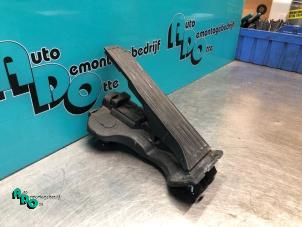 Gebruikte Gaspedaalpositie Sensor Volkswagen Golf V (1K1) 1.4 TSI 122 16V Prijs € 10,00 Margeregeling aangeboden door Autodemontagebedrijf Otte