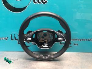 Gebruikte Stuurwiel Skoda Octavia Combi (NXAC) 1.0 TSI 12V Prijs € 100,00 Margeregeling aangeboden door Autodemontagebedrijf Otte