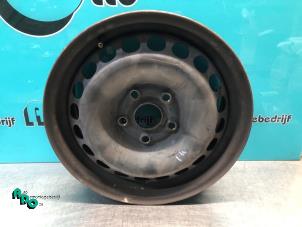 Gebruikte Velg Volkswagen Golf V (1K1) 2.0 SDI Prijs € 20,00 Margeregeling aangeboden door Autodemontagebedrijf Otte
