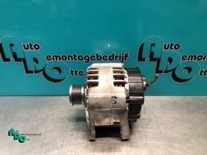 Gebruikte Dynamo Opel Movano (4A1; 4A2; 4B2; 4B3; 4C2; 4C3) 2.5 CDTI 16V DPF Prijs € 50,00 Margeregeling aangeboden door Autodemontagebedrijf Otte