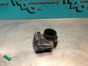 Gebruikte Gasklephuis Peugeot 207/207+ (WA/WC/WM) 1.6 16V VTRi Prijs € 20,00 Margeregeling aangeboden door Autodemontagebedrijf Otte