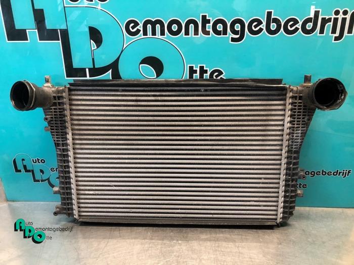 Gebruikte Intercooler Volkswagen Golf VI (5K1) 2.0 TDI 16V Prijs € 25,00 Margeregeling aangeboden door Autodemontagebedrijf Otte