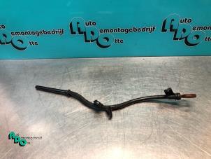 Gebruikte Olie Peilstok Volkswagen Golf VI (5K1) 2.0 TDI 16V Prijs € 10,00 Margeregeling aangeboden door Autodemontagebedrijf Otte