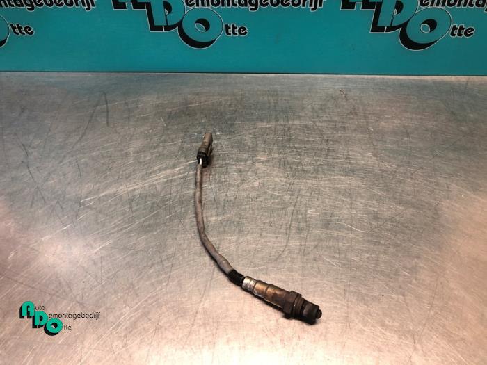 Gebruikte Lambda Sonde Opel Karl 1.0 12V Prijs € 10,00 Margeregeling aangeboden door Autodemontagebedrijf Otte