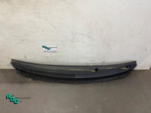 Gebruikte Paravan Mitsubishi Colt (Z2/Z3) 1.1 12V Prijs € 20,00 Margeregeling aangeboden door Autodemontagebedrijf Otte