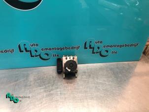 Gebruikte ABS Pomp Opel Agila (A) 1.2 16V Twin Port Prijs € 30,00 Margeregeling aangeboden door Autodemontagebedrijf Otte