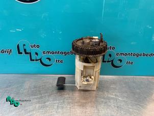 Gebruikte Tank element Pomp Kia Picanto (BA) 1.0 12V Prijs € 20,00 Margeregeling aangeboden door Autodemontagebedrijf Otte