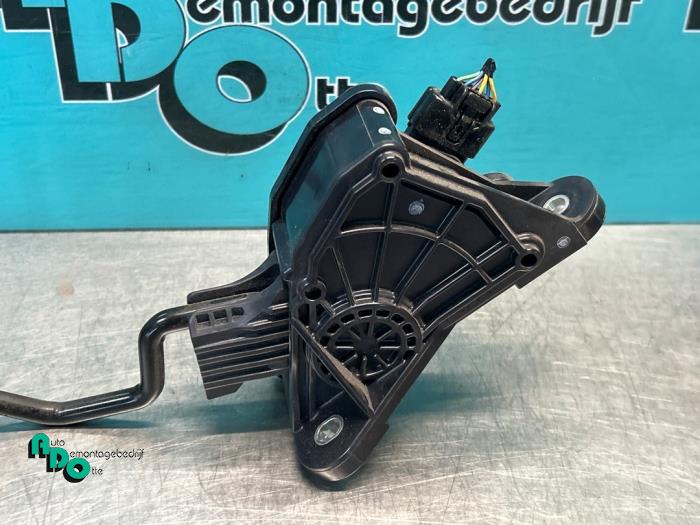 Gaspedaalpositie Sensor van een Honda Civic (FA/FD) 1.3 Hybrid 2009