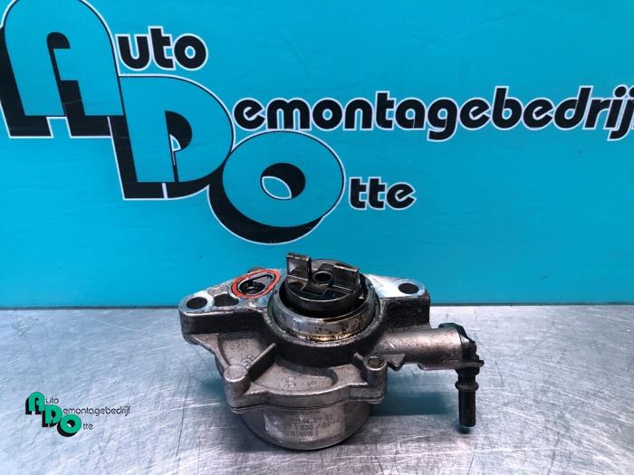 Gebruikte Vacuumpomp (Diesel) Citroen Nemo (AA) 1.4 HDi 70 Prijs € 30,00 Margeregeling aangeboden door Autodemontagebedrijf Otte