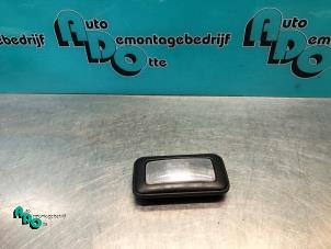 Gebruikte Binnenverlichting achter Alfa Romeo Giulietta (940) 1.4 TB 16V MultiAir Prijs € 15,00 Margeregeling aangeboden door Autodemontagebedrijf Otte