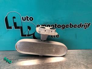 Gebruikte Spiegel binnen Opel Agila (B) 1.2 16V Prijs € 15,00 Margeregeling aangeboden door Autodemontagebedrijf Otte