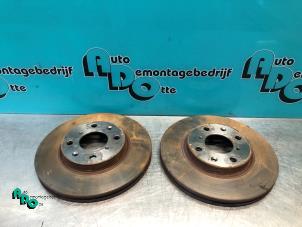 Gebruikte Remschijf voor Opel Agila (B) 1.2 16V Prijs € 20,00 Margeregeling aangeboden door Autodemontagebedrijf Otte
