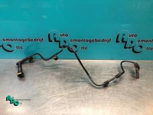 Gebruikte Carterventilatie Peugeot 206 (2A/C/H/J/S) 1.4 XR,XS,XT,Gentry Prijs € 15,00 Margeregeling aangeboden door Autodemontagebedrijf Otte