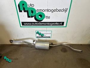 Gebruikte Uitlaat Einddemper Suzuki Alto (SH410) 1.0 16V Prijs € 30,00 Margeregeling aangeboden door Autodemontagebedrijf Otte