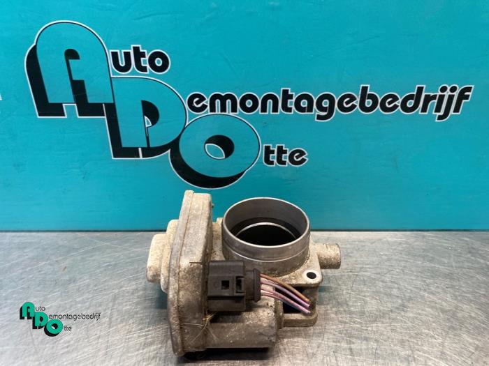 Gebruikte Gasklephuis Volkswagen Caddy III (2KA,2KH,2CA,2CH) 2.0 SDI Prijs € 15,00 Margeregeling aangeboden door Autodemontagebedrijf Otte