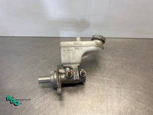 Gebruikte Hoofdremcilinder Opel Agila (B) 1.0 12V Prijs € 15,00 Margeregeling aangeboden door Autodemontagebedrijf Otte