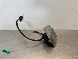 Gebruikte Kachel Weerstand Volkswagen Polo V (6R) 1.2 TDI 12V BlueMotion Prijs € 10,00 Margeregeling aangeboden door Autodemontagebedrijf Otte