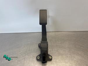 Gebruikte Sensor Gaspedaalpositie Peugeot 107 1.0 12V Prijs € 15,00 Margeregeling aangeboden door Autodemontagebedrijf Otte