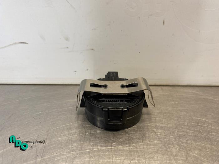 Gebruikte Regensensor Renault Modus/Grand Modus (JP) 1.6 16V Prijs € 10,00 Margeregeling aangeboden door Autodemontagebedrijf Otte