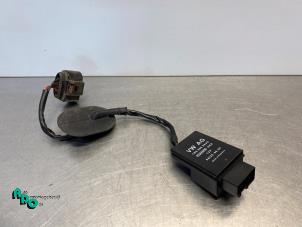 Gebruikte Brandstofpomp module Volkswagen Golf V (1K1) 2.0 FSI 16V Prijs € 15,00 Margeregeling aangeboden door Autodemontagebedrijf Otte
