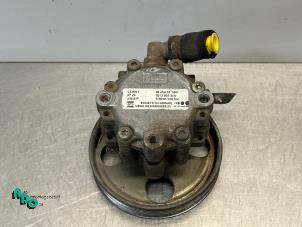 Gebruikte Pomp Servo Fiat Ducato (230/231/232) 2.0 JTD Prijs € 30,00 Margeregeling aangeboden door Autodemontagebedrijf Otte