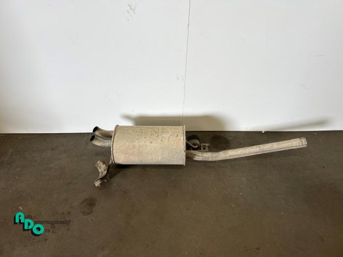 Gebruikte Uitlaat Einddemper Volkswagen Caddy III (2KA,2KH,2CA,2CH) 2.0 SDI Prijs € 45,00 Margeregeling aangeboden door Autodemontagebedrijf Otte