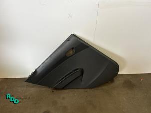 Gebruikte Deurbekleding 4Deurs links-achter Chevrolet Spark (M300) 1.0 16V Bifuel Prijs € 35,00 Margeregeling aangeboden door Autodemontagebedrijf Otte