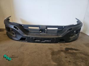 Gebruikte Voorbumper Iveco New Daily VI 45-160 Prijs € 200,00 Margeregeling aangeboden door Autodemontagebedrijf Otte