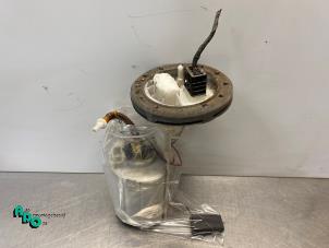 Gebruikte Tank element Pomp BMW Mini One/Cooper (R50) 1.6 16V Cooper Prijs € 40,00 Margeregeling aangeboden door Autodemontagebedrijf Otte