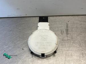 Gebruikte Sensor regen Volvo V40 (MV) 1.6 D2 Prijs € 10,00 Margeregeling aangeboden door Autodemontagebedrijf Otte