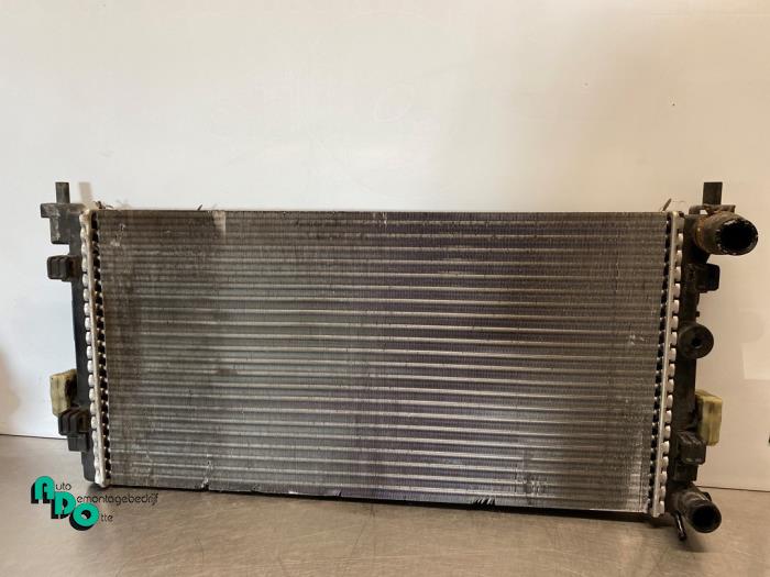 Gebruikte Radiateur Volkswagen Polo V (6R) 1.2 TDI 12V BlueMotion Prijs € 30,00 Margeregeling aangeboden door Autodemontagebedrijf Otte