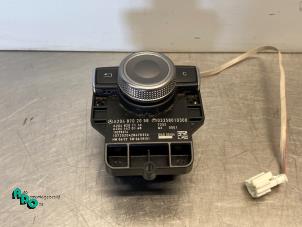 Gebruikte MMI schakelaar Mercedes C (W204) 1.8 C-200K 16V Prijs € 84,70 Inclusief btw aangeboden door Autodemontagebedrijf Otte