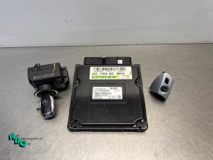 Gebruikte Kontaktslot + computer Mercedes C (W204) 1.8 C-200K 16V Prijs € 375,00 Margeregeling aangeboden door Autodemontagebedrijf Otte