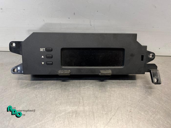 Gebruikte Display Interieur Hyundai i20 1.2i 16V Prijs € 10,00 Margeregeling aangeboden door Autodemontagebedrijf Otte