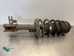 Gebruikte Mac Phersonpoot links-voor Opel Meriva 1.7 CDTI 16V Prijs € 35,00 Margeregeling aangeboden door Autodemontagebedrijf Otte