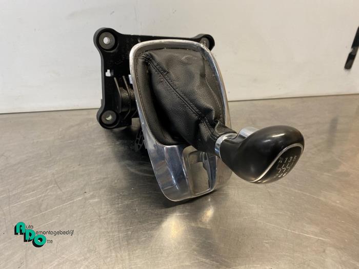 Gebruikte Versnellingspook Opel Meriva (B) 1.7 CDTI 16V Prijs € 25,00 Margeregeling aangeboden door Autodemontagebedrijf Otte