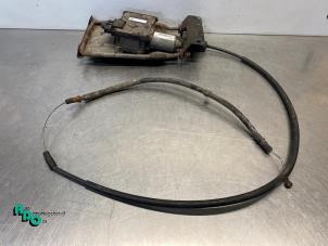 Gebruikte Handrem motor Opel Meriva 1.7 CDTI 16V Prijs € 50,00 Margeregeling aangeboden door Autodemontagebedrijf Otte