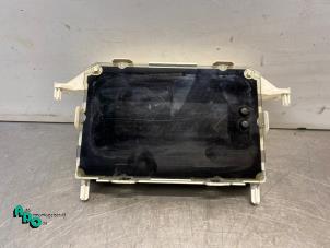 Gebruikte Display Interieur Ford Fiesta 6 (JA8) 1.25 16V Prijs € 10,00 Margeregeling aangeboden door Autodemontagebedrijf Otte