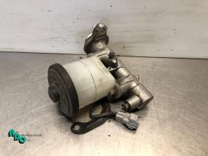 Gebruikte Hoofdremcilinder Toyota Starlet (EP9) 1.3,XLi,GLi 16V Prijs € 15,00 Margeregeling aangeboden door Autodemontagebedrijf Otte