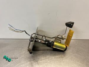 Gebruikte Brandstofpomp Elektrisch Toyota Starlet (EP9) 1.3,XLi,GLi 16V Prijs € 15,00 Margeregeling aangeboden door Autodemontagebedrijf Otte