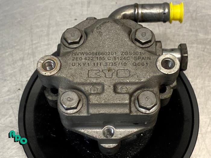Stuurbekrachtiging Pomp van een Volkswagen Crafter 2.5 TDI 30/35/50 2010