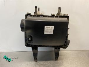 Gebruikte Luchtfilterhuis Volkswagen Crafter 2.5 TDI 30/35/50 Prijs € 30,00 Margeregeling aangeboden door Autodemontagebedrijf Otte