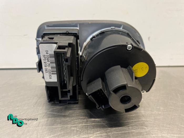 Licht Schakelaar van een Seat Leon (1P1) 1.4 TSI 16V 2010