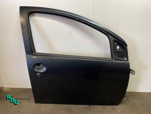 Gebruikte Portier 4Deurs rechts-voor Toyota Aygo (B10) 1.0 12V VVT-i Prijs € 90,00 Margeregeling aangeboden door Autodemontagebedrijf Otte