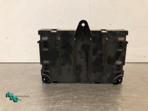 Gebruikte BCM Peugeot Partner Tepee (7A/B/C/D/E/F/G/J/P/S) 1.6 HDiF 90 16V Phase 1 Prijs € 15,00 Margeregeling aangeboden door Autodemontagebedrijf Otte