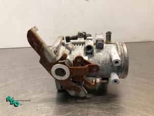 Gebruikte Gasklephuis BMW 3 serie (E30/2) 316i Prijs € 75,00 Margeregeling aangeboden door Autodemontagebedrijf Otte