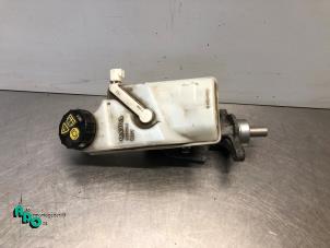 Gebruikte Hoofdremcilinder Volvo V40 (MV) 1.6 D2 Prijs € 45,00 Margeregeling aangeboden door Autodemontagebedrijf Otte